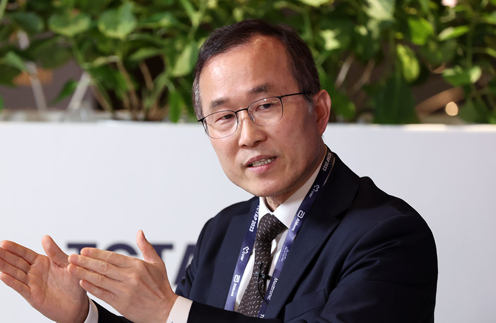 Dr.Bon-Kwon Koo