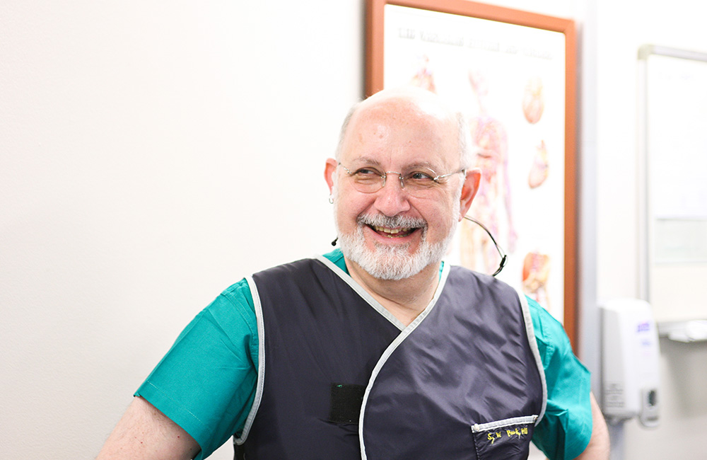 Dr.Gary S. Mintz
