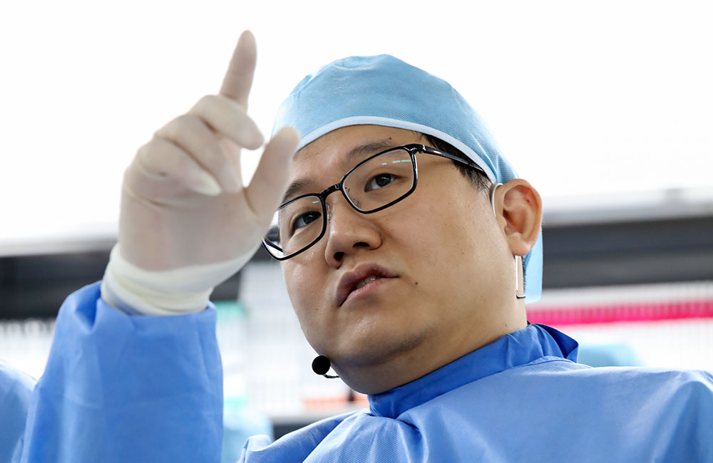 Dr.Jung-Min Ahn